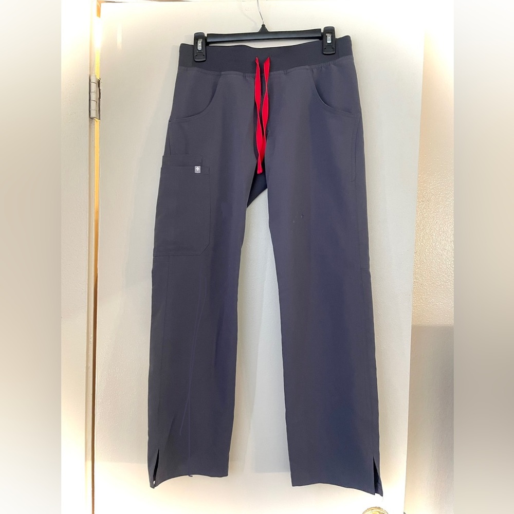 FIGS HIGH Waisted Yola Skinny Scrub Pants